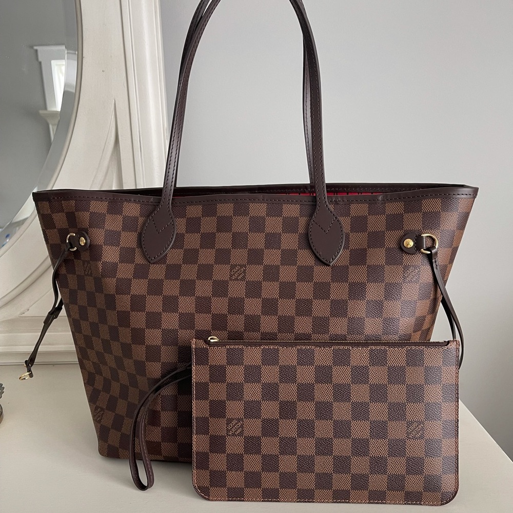 Neverfull mm with pouch
